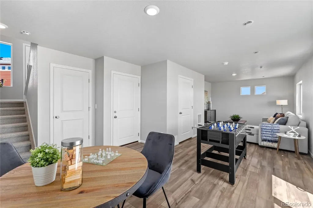 46593 Sunflower Lane Bennett CO 80102