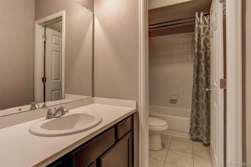 4834 S Riviera Street Centennial CO 80015