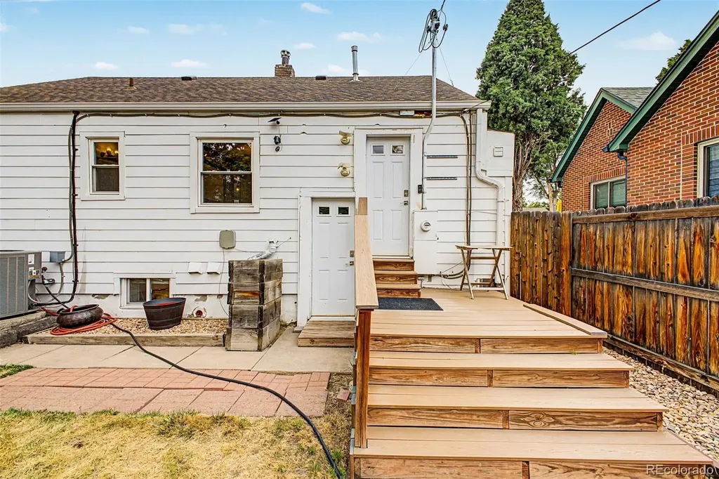 1554 Ames Street Denver CO 80214
