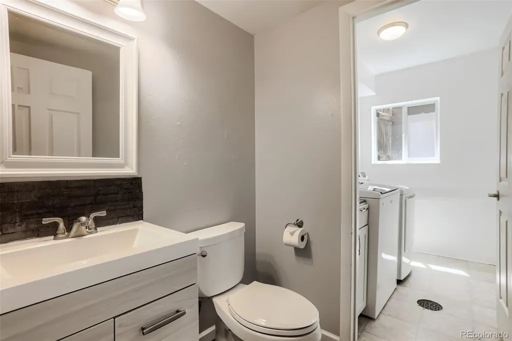 7645 Estes Street Arvada CO 80005