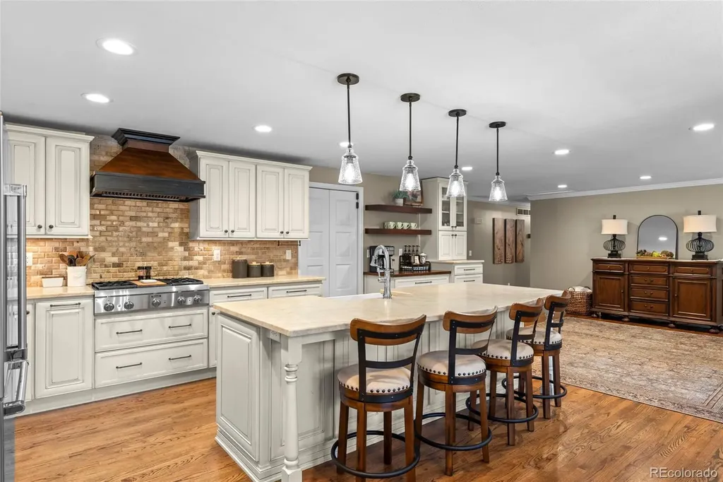 1331 Bellaire Street Broomfield CO 80020