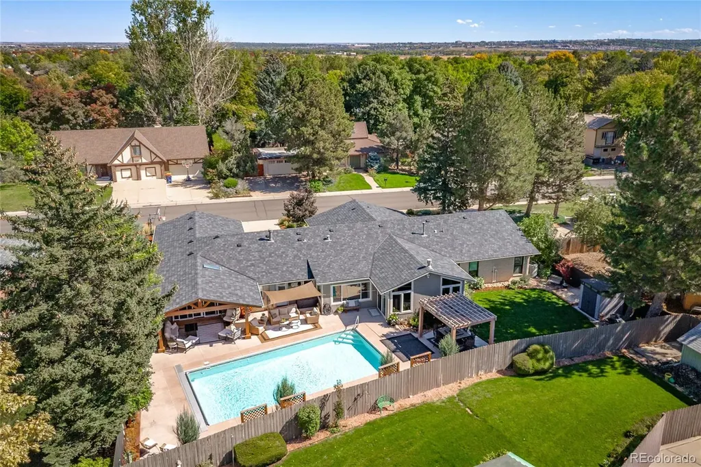 1331 Bellaire Street Broomfield CO 80020