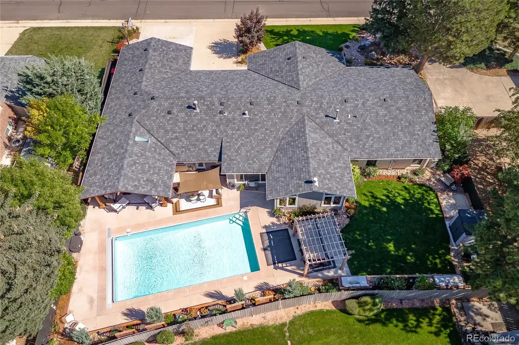 1331 Bellaire Street Broomfield CO 80020