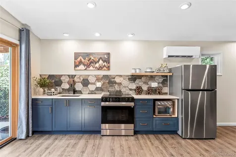 1331 Bellaire Street Broomfield CO 80020