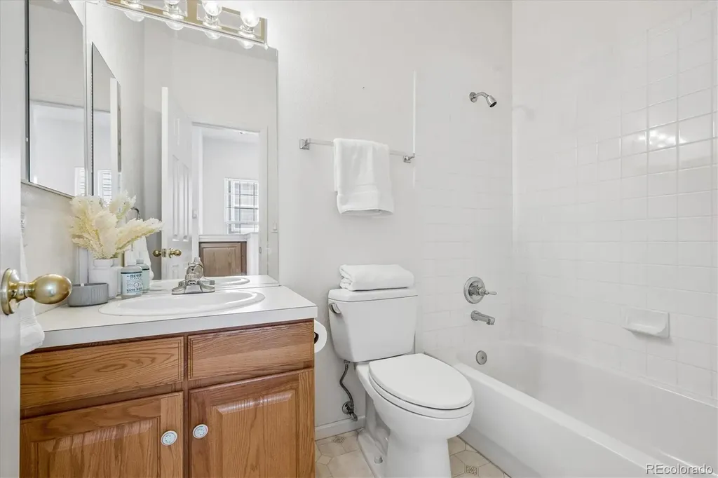 126 Woodland Court Highlands Ranch CO 80126