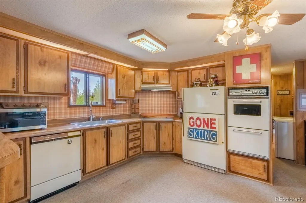 345 County Road 4624 Grand Lake CO 80447