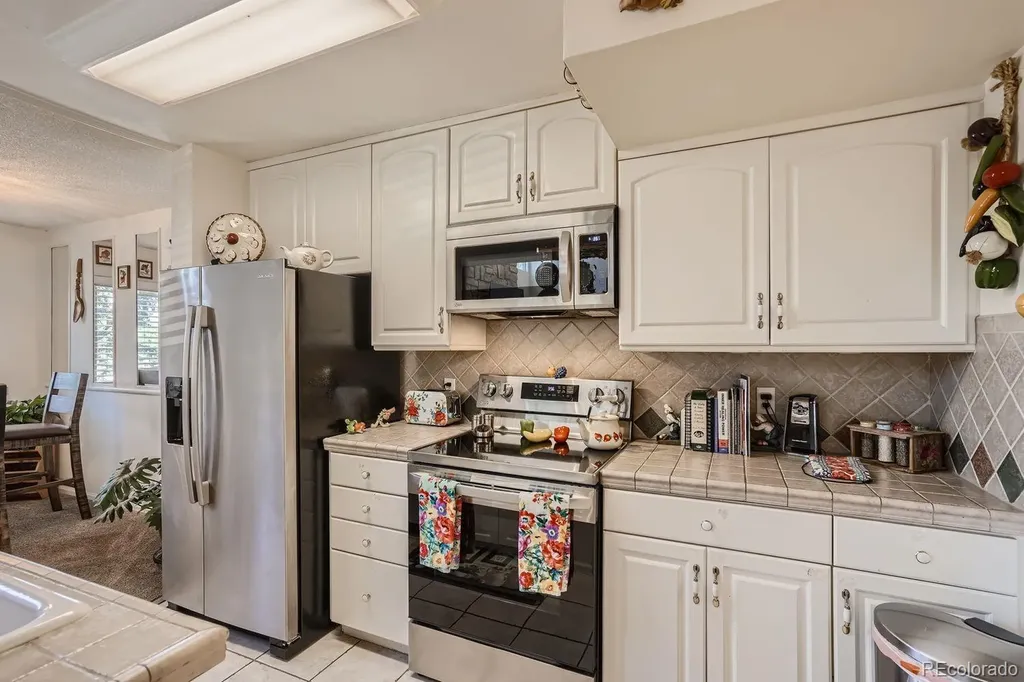 5580 W 80th Place Arvada CO 80003