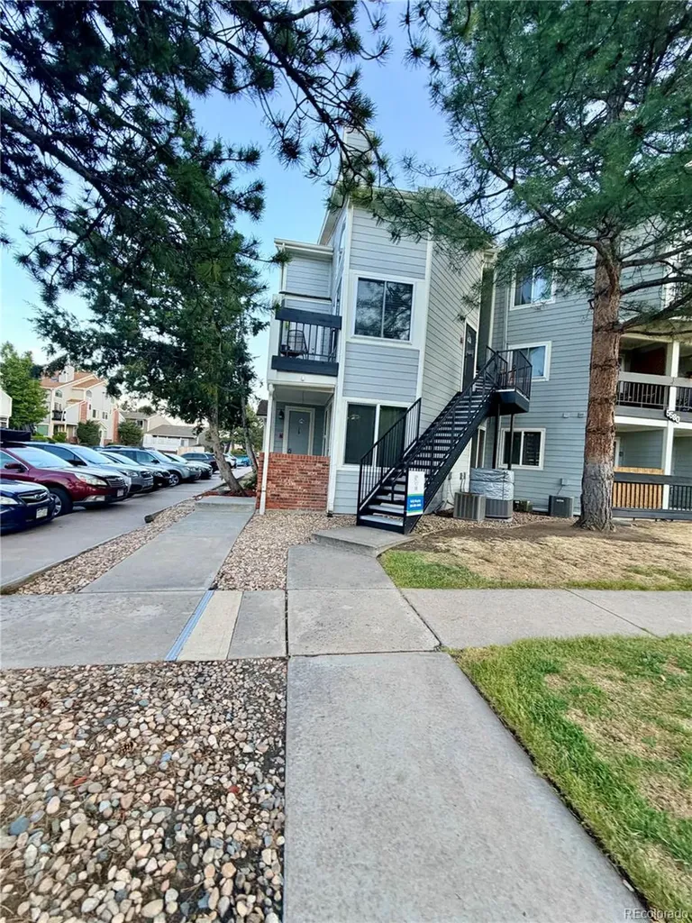5580 W 80th Place Arvada CO 80003