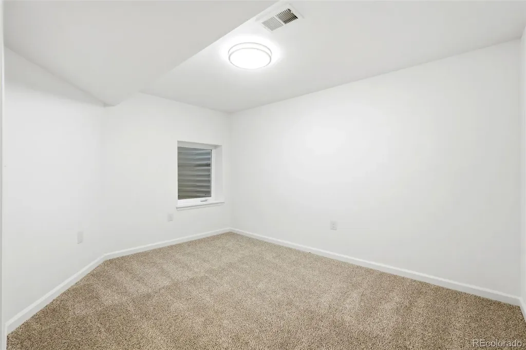 2609 S Quebec Street Denver CO 80231