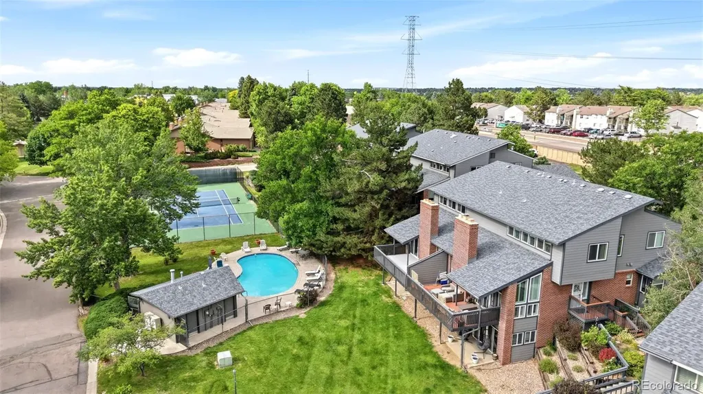 2609 S Quebec Street Denver CO 80231