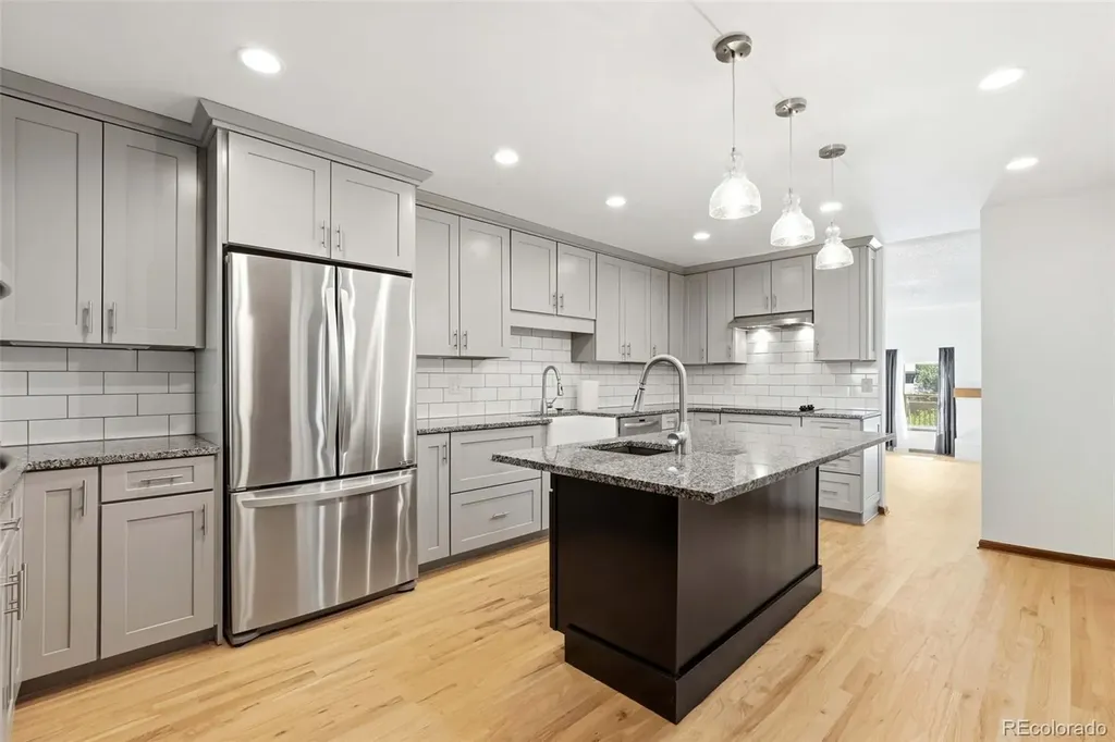 2609 S Quebec Street Denver CO 80231