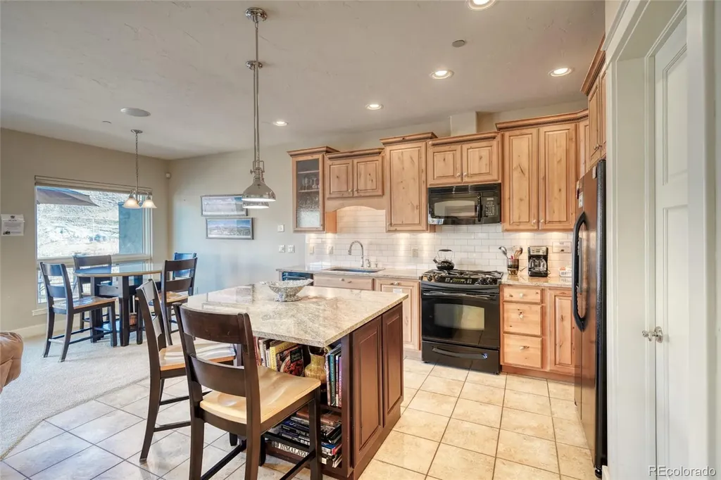 536 E 1st Street Salida CO 81201