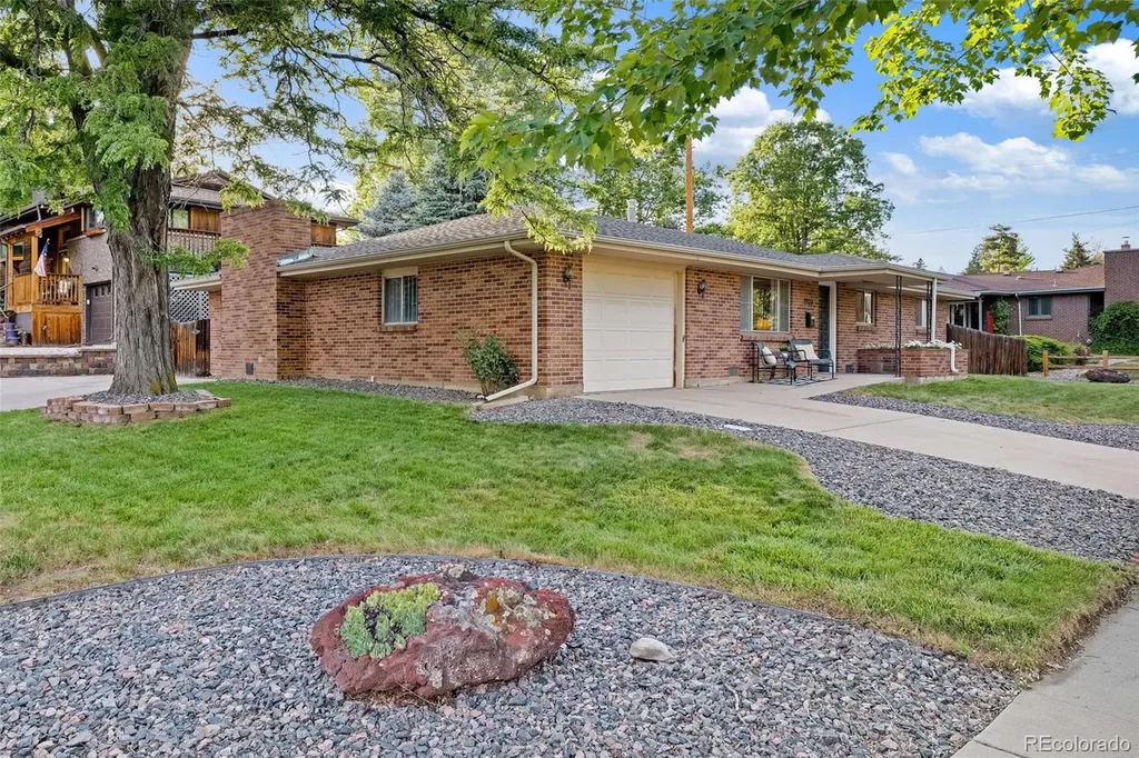 1102 N Ford Street N Golden CO 80403
