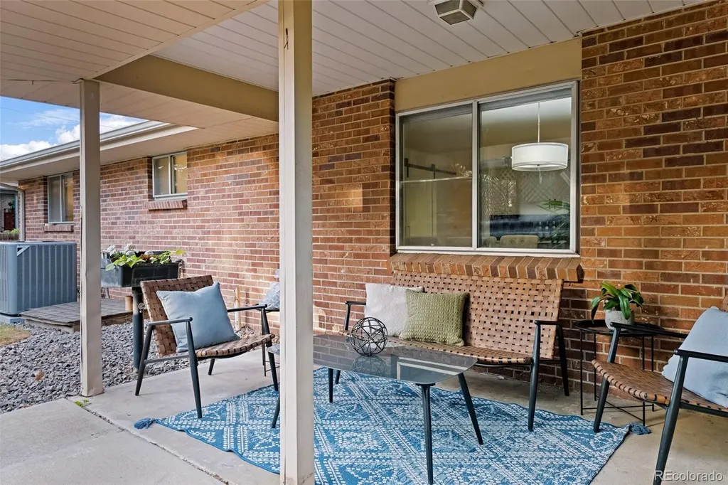 1102 N Ford Street N Golden CO 80403