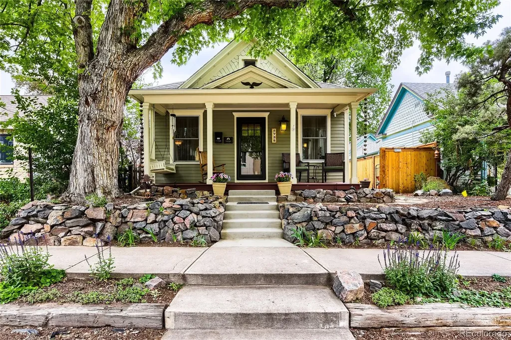 5736 S Bemis Street Littleton CO 80120