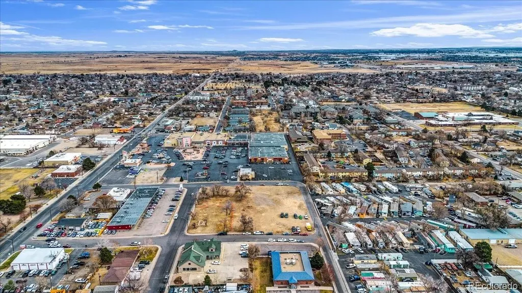6322 Ivanhoe Street Commerce City CO 80022
