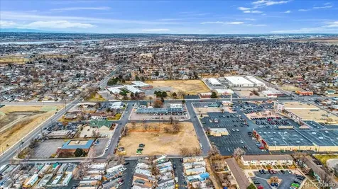 6322 Ivanhoe Street Commerce City CO 80022