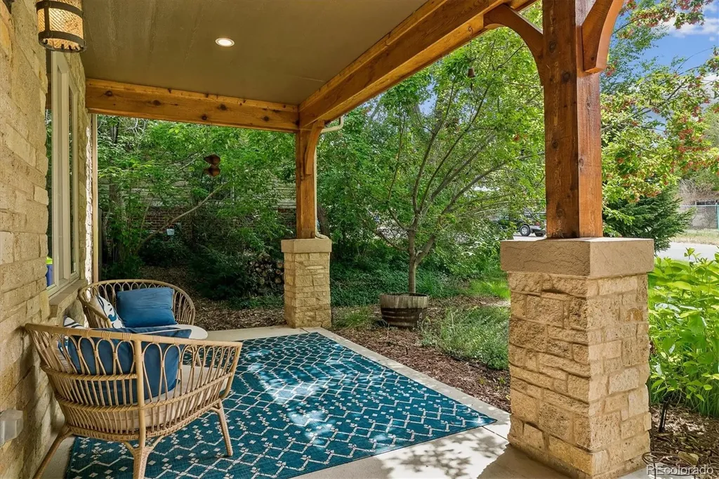 5518 S Foresthill Street Littleton CO 80120