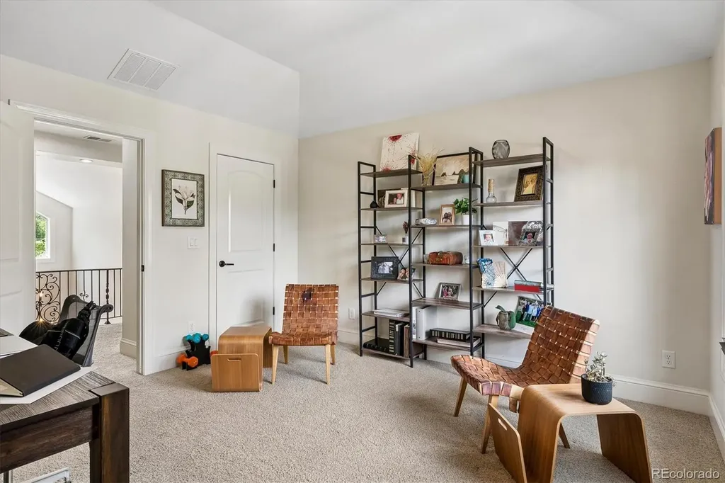 5518 S Foresthill Street Littleton CO 80120