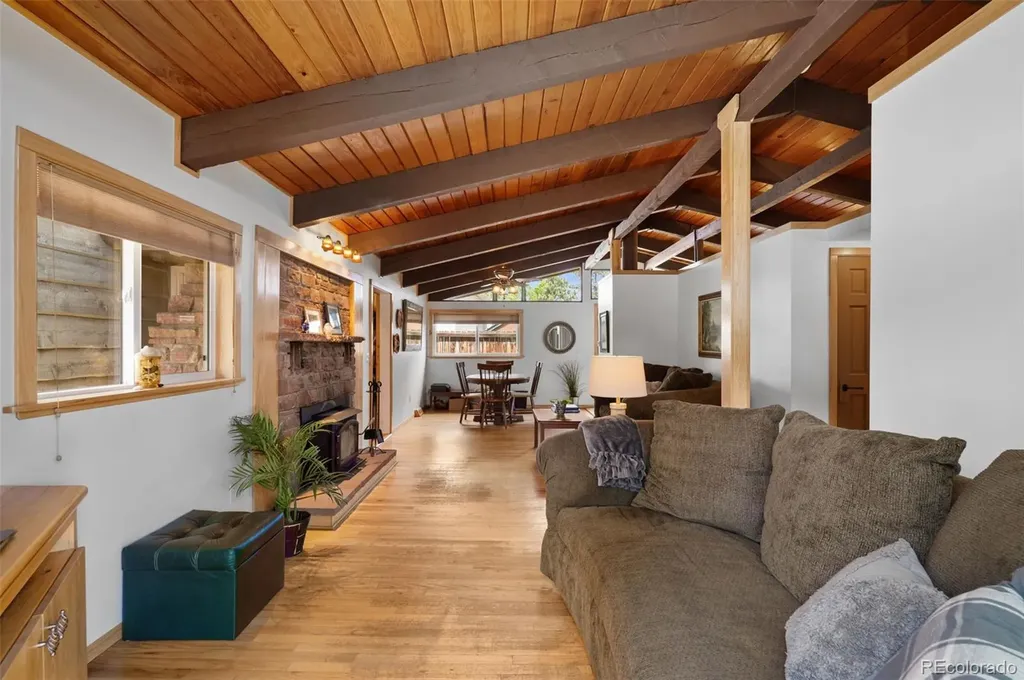 24 Pine Road Golden CO 80401