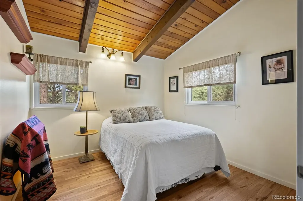 24 Pine Road Golden CO 80401