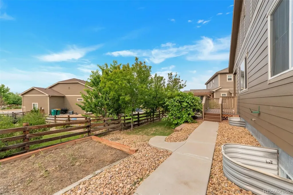 21259 E Layton Lane Aurora CO 80015