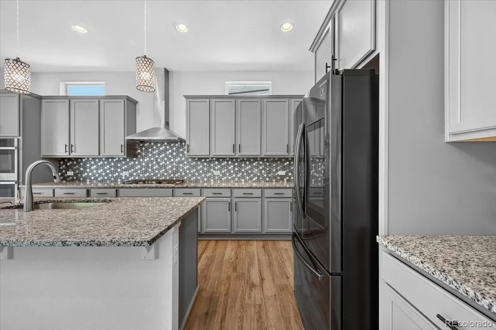 8176 Ralston Creek Avenue Littleton CO 80125