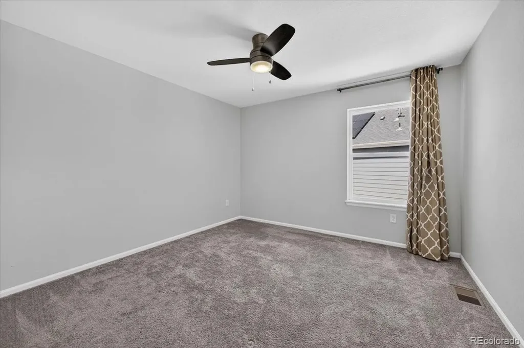 8176 Ralston Creek Avenue Littleton CO 80125