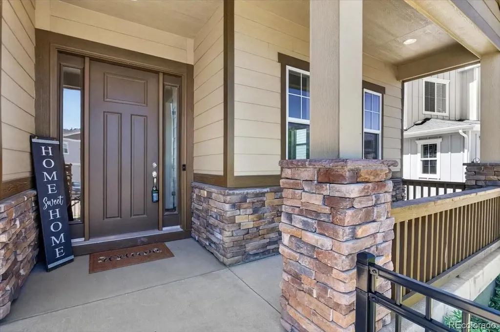 8176 Ralston Creek Avenue Littleton CO 80125