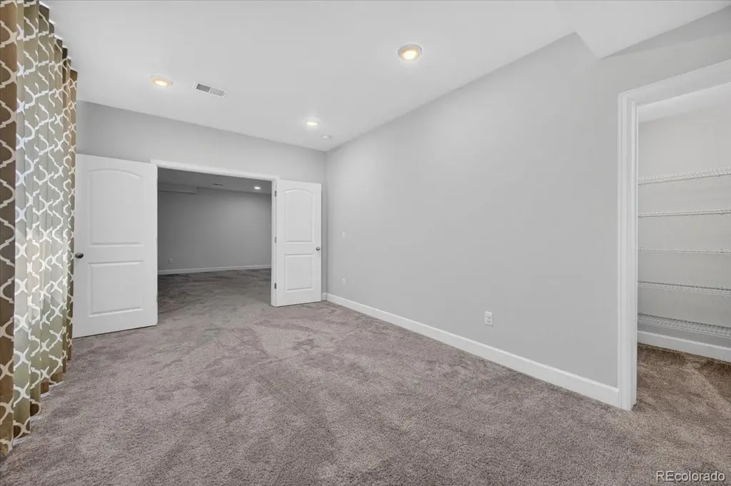 8176 Ralston Creek Avenue Littleton CO 80125