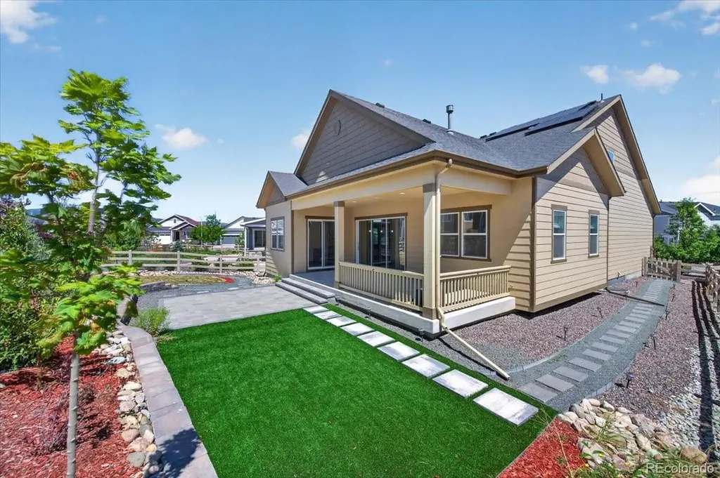 8176 Ralston Creek Avenue Littleton CO 80125