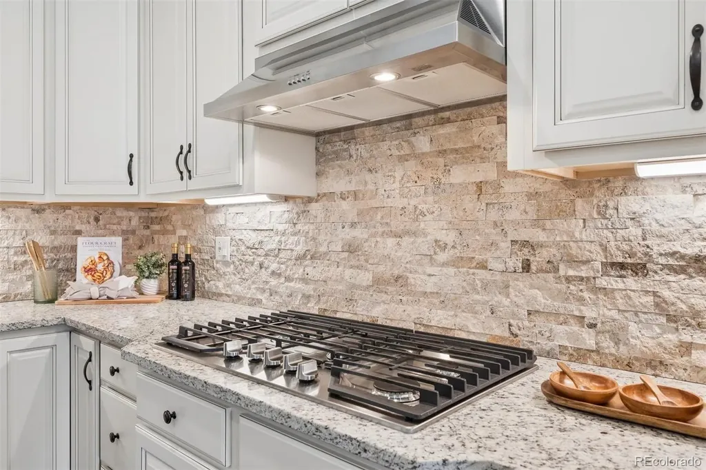 8341 S Shawnee Court Aurora CO 80016