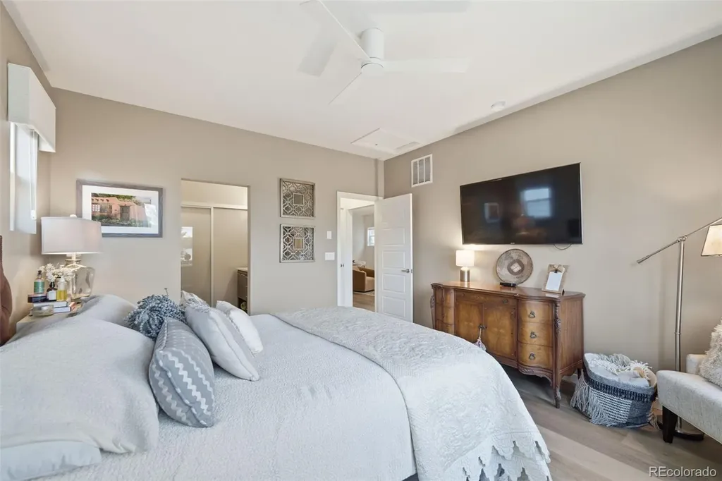 9602 Dunning Circle Highlands Ranch CO 80126