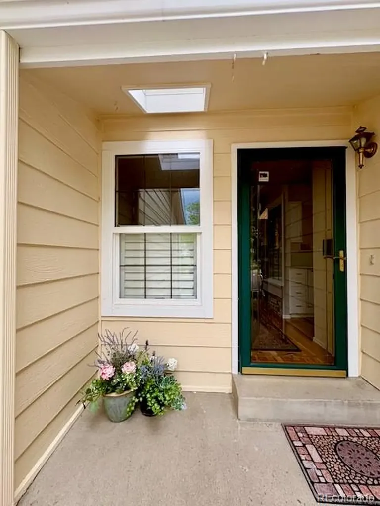 4 Shetland Court Highlands Ranch CO 80130