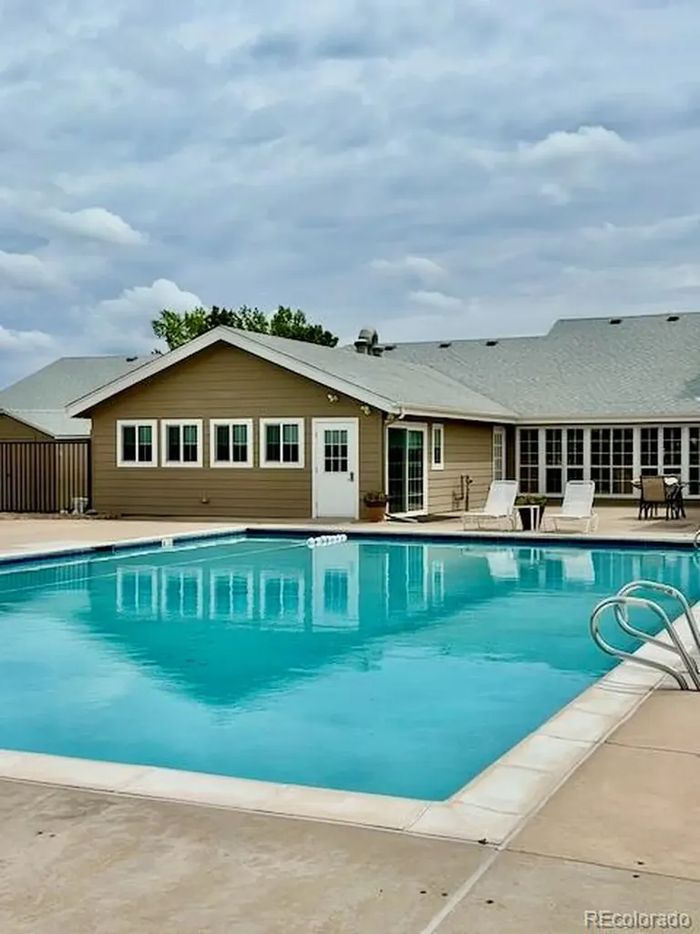 4 Shetland Court Highlands Ranch CO 80130