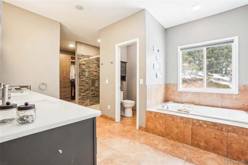 13084 Deer Ridge Way Larkspur CO 80118