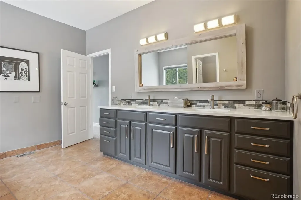 13084 Deer Ridge Way Larkspur CO 80118