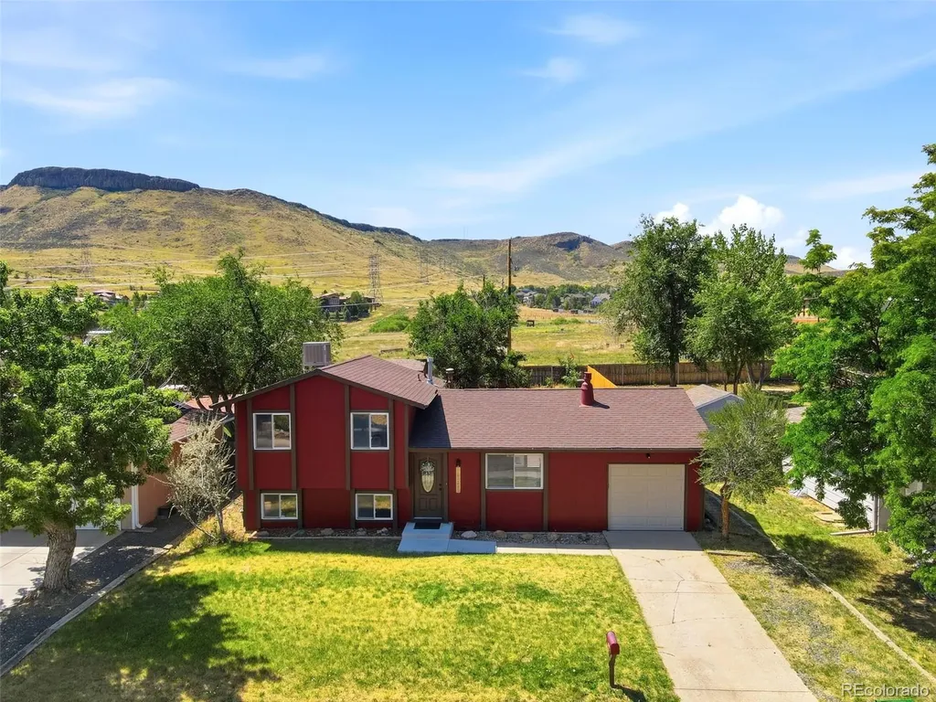 18856 W 59th Drive Golden CO 80403