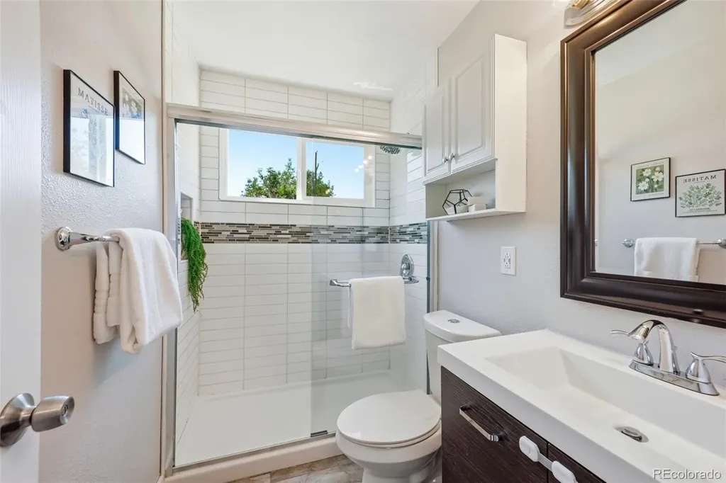 18856 W 59th Drive Golden CO 80403