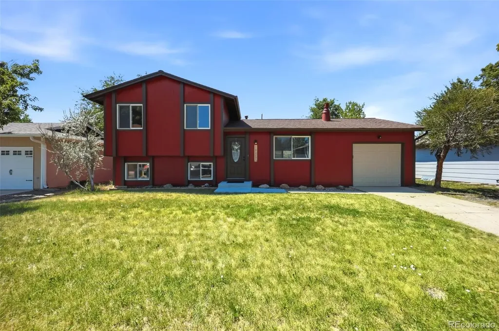 18856 W 59th Drive Golden CO 80403