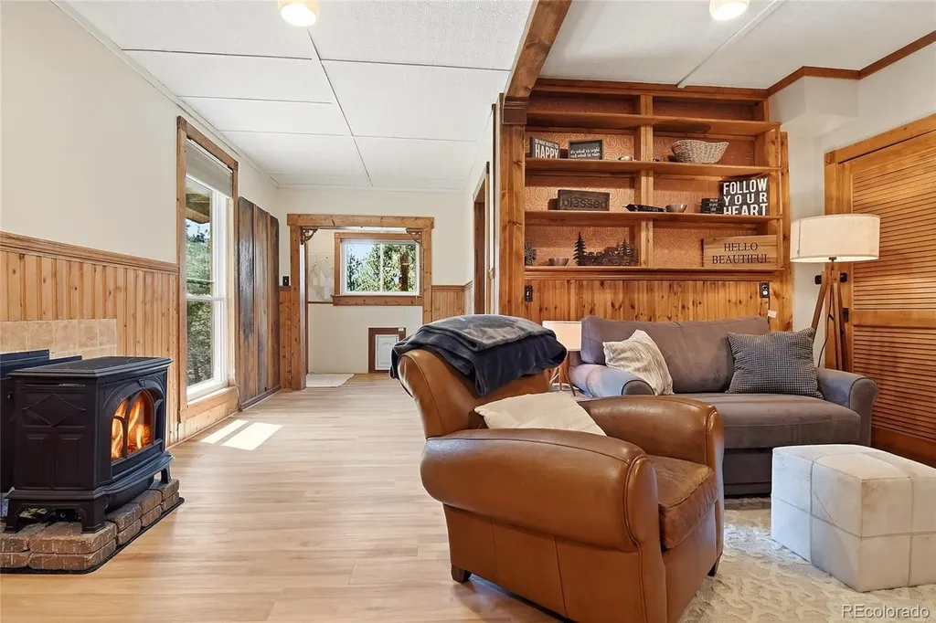 23935 Hilltop Road Pine CO 80470