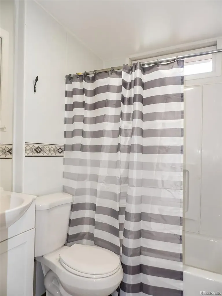 908 E 9th Street Pueblo CO 81001