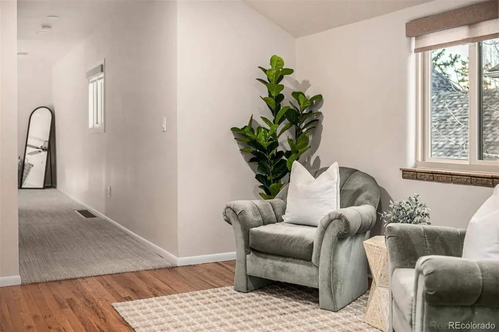 129 S Franklin Street Denver CO 80209