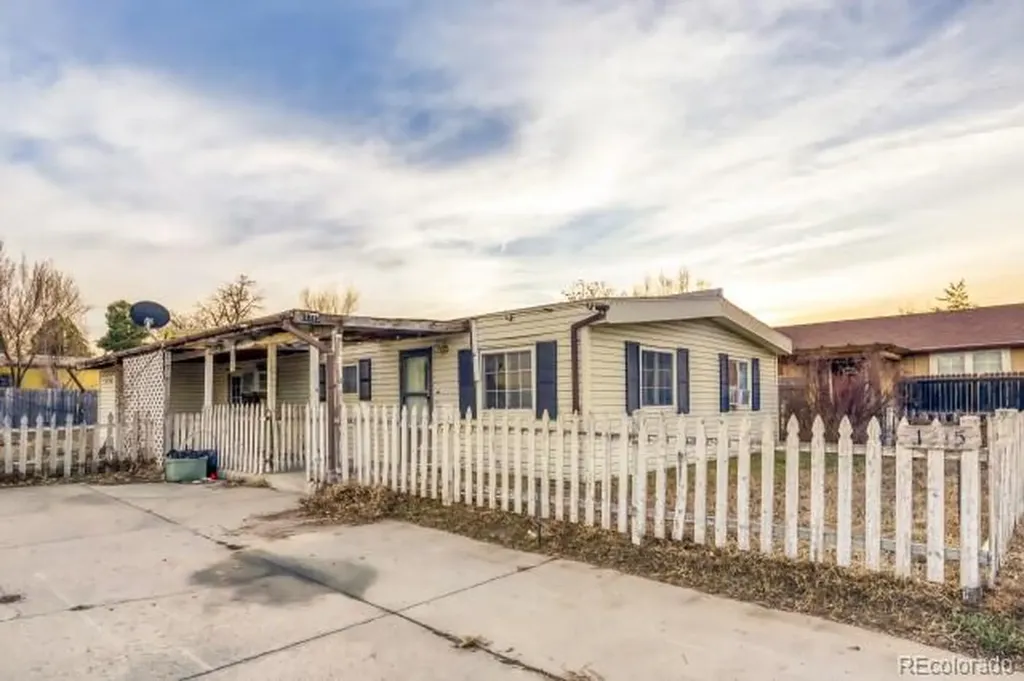 Dacono CO, 1215 Macintyre Court