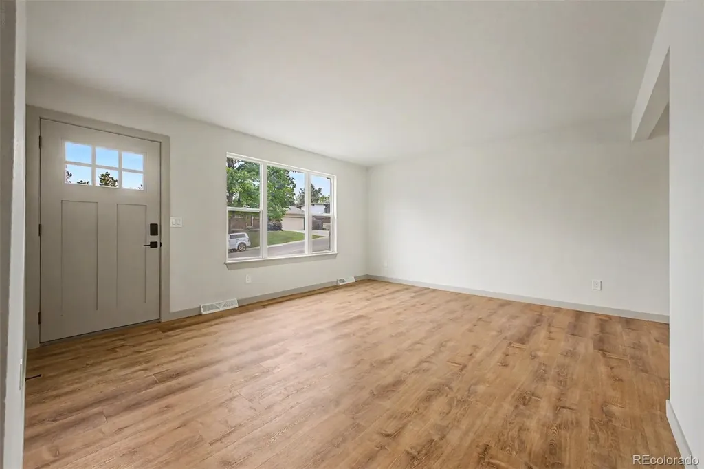 5011 S Meade Street Littleton CO 80123