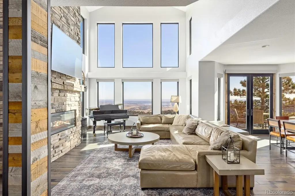 24994 Simmons Way Golden CO 80403