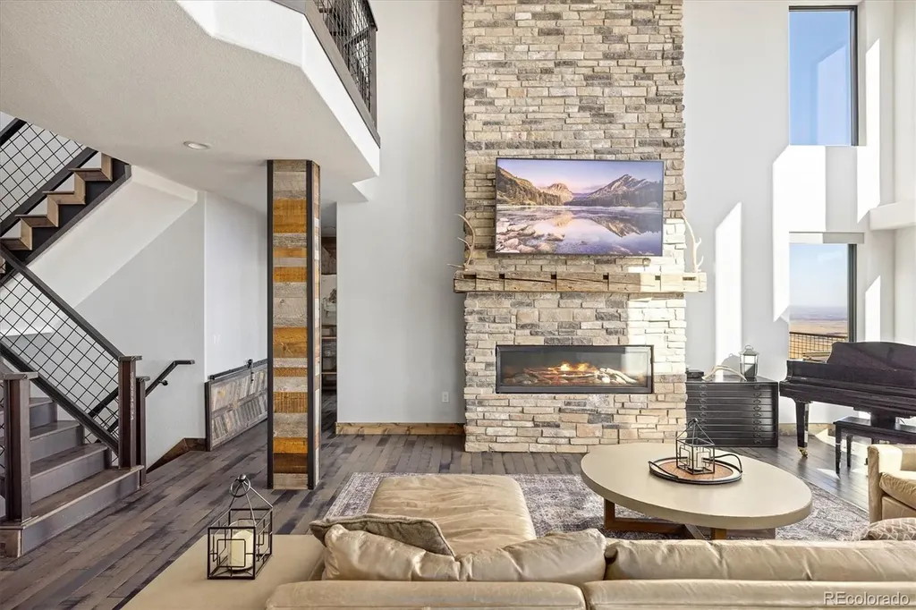 24994 Simmons Way Golden CO 80403