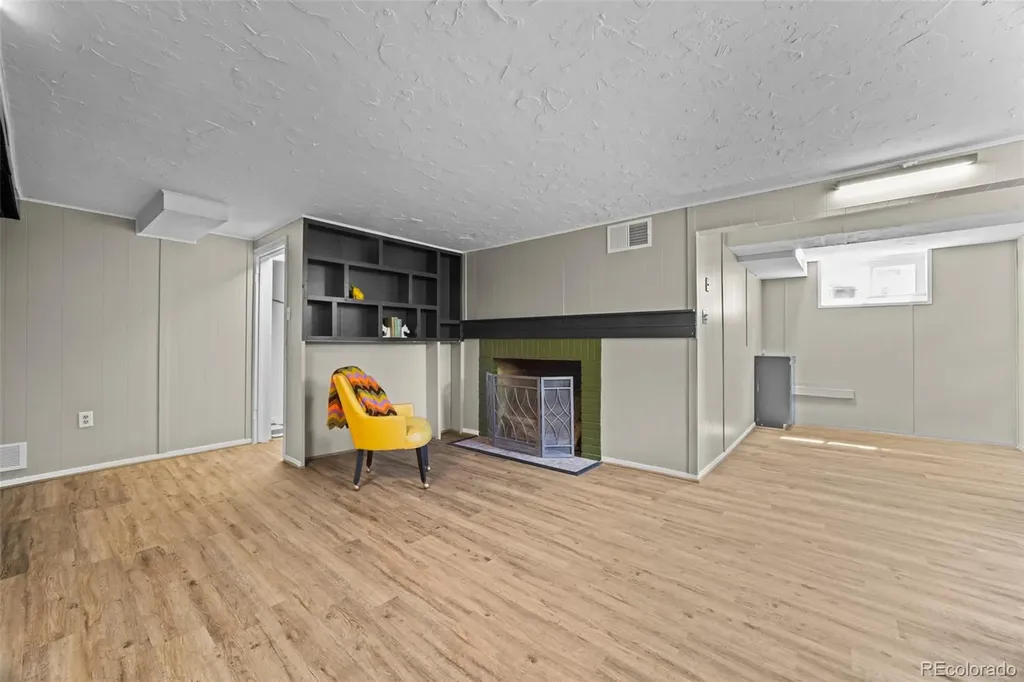 13 Lakewood Heights Drive Denver CO 80215