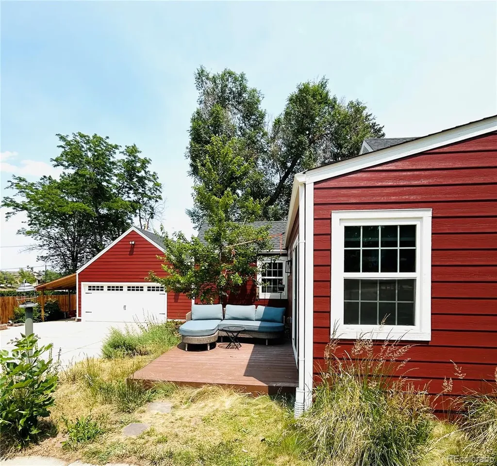 13 Lakewood Heights Drive Denver CO 80215