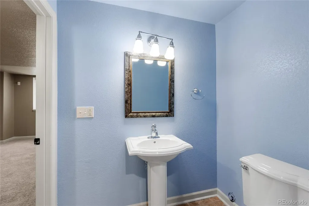 7099 Cerney Circle Castle Pines CO 80108